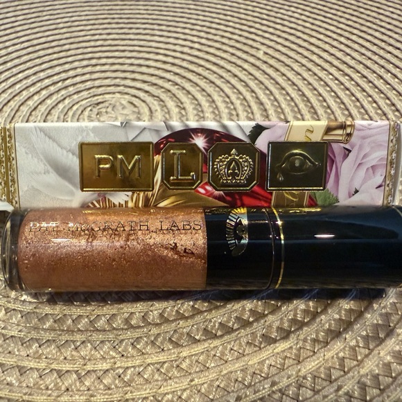 Luna Rose Pat McGrath Labs Fetisheyes long wear liquid eyeshadow 6.1ml NWT - Picture 2 of 3